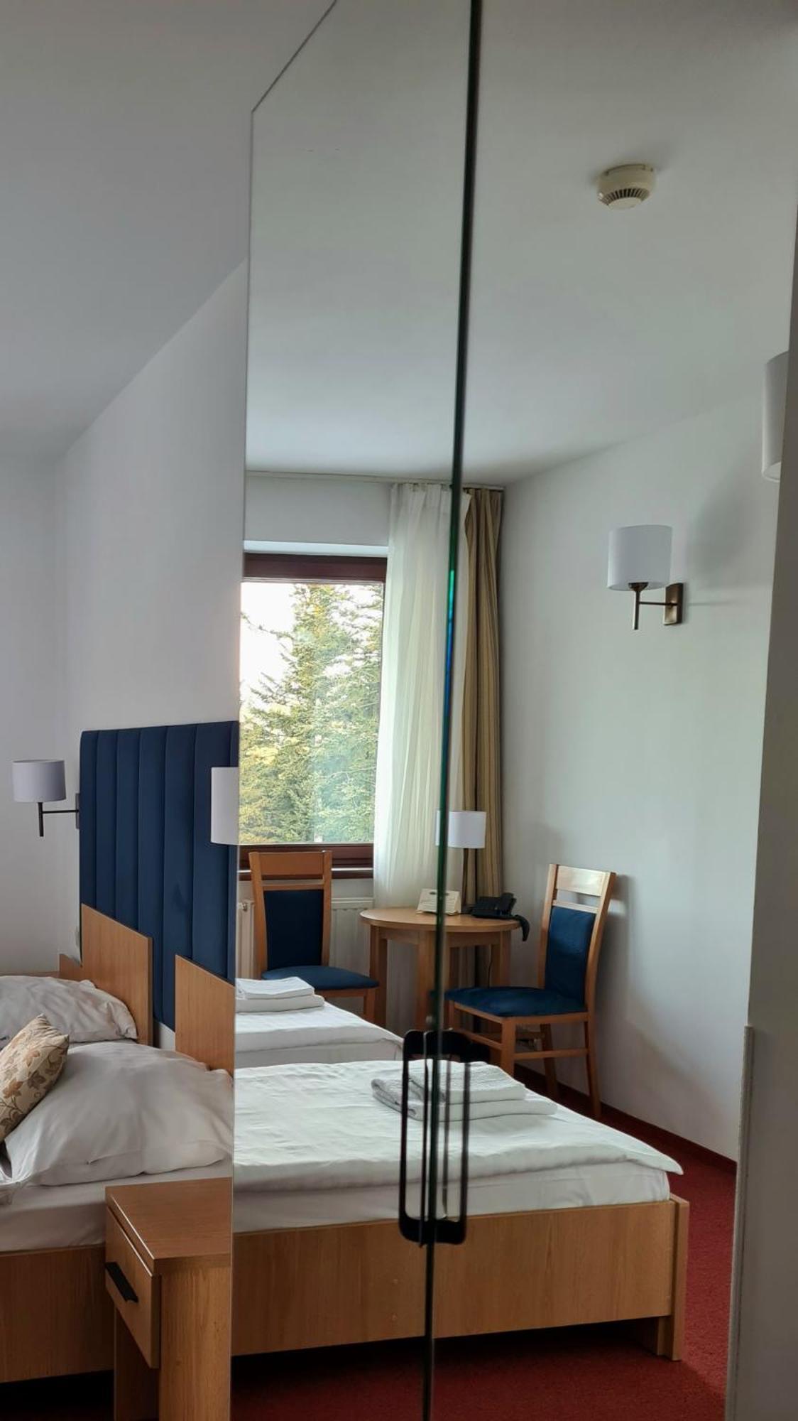 Ski Hotel Piwniczna-Zdroj Exteriér fotografie