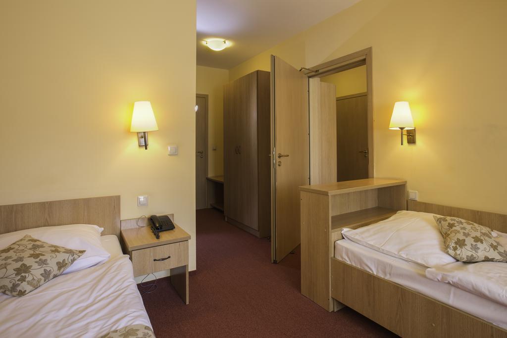 Ski Hotel Piwniczna-Zdroj Exteriér fotografie