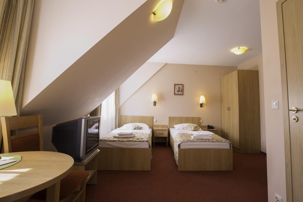 Ski Hotel Piwniczna-Zdroj Exteriér fotografie